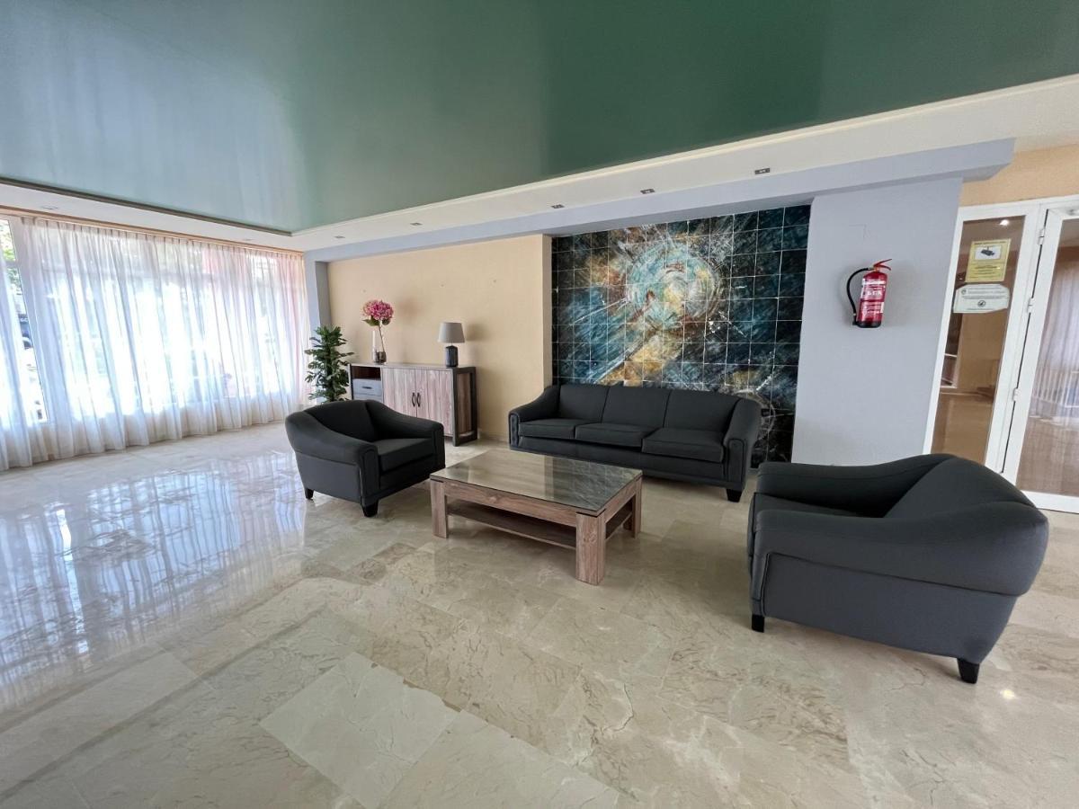 Apartamento Agata 510 Excelente Con Vista Al Mar!!! بينالماذينا المظهر الخارجي الصورة